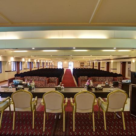 Pearl Continental Hotel, Peshawar Exterior photo