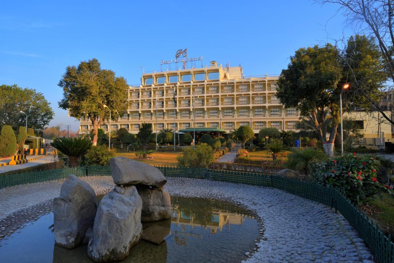 Pearl Continental Hotel, Peshawar Exterior photo