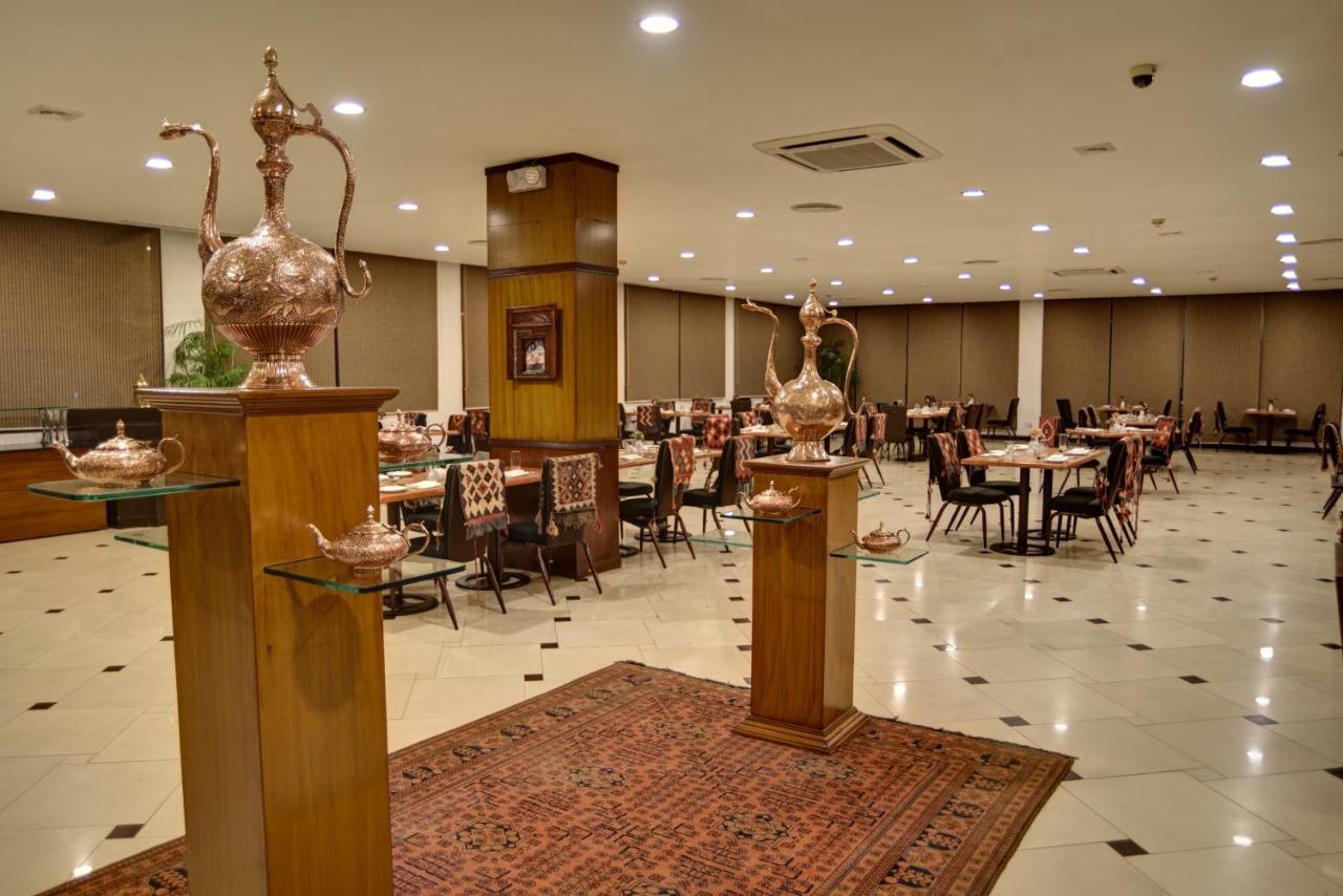 Pearl Continental Hotel, Peshawar Exterior photo