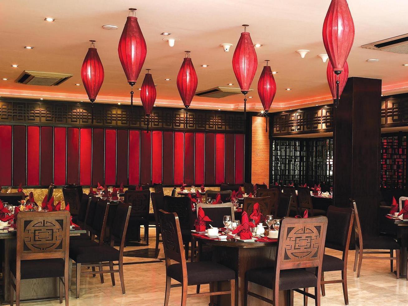 Pearl Continental Hotel, Peshawar Restaurant photo