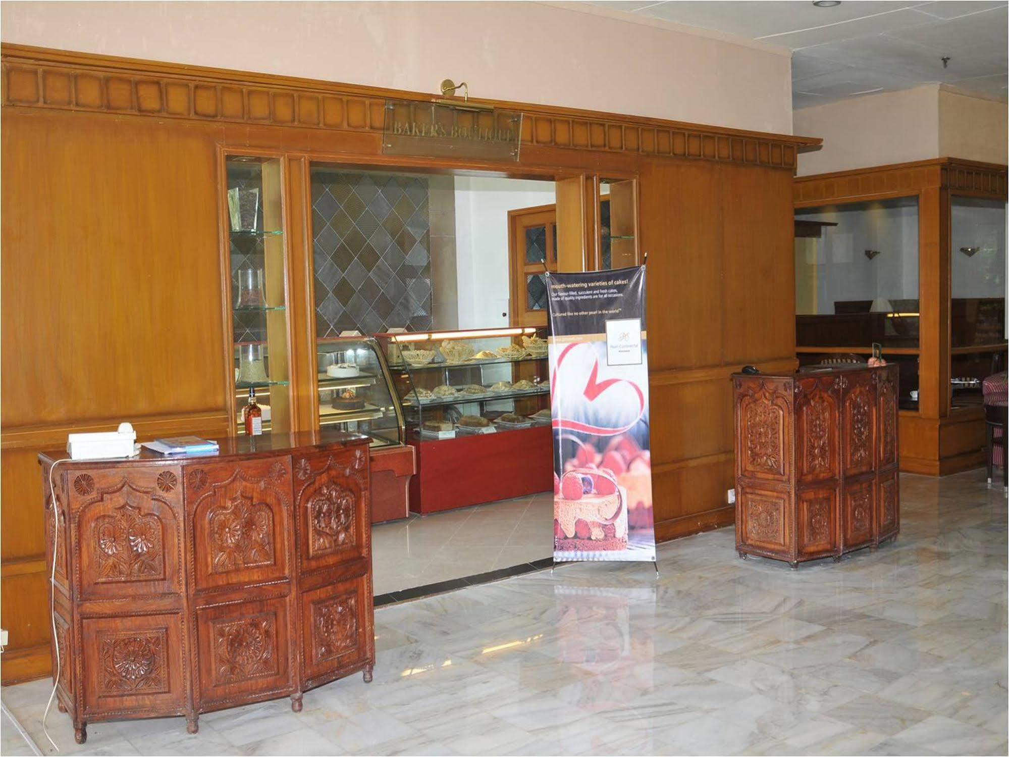 Pearl Continental Hotel, Peshawar Exterior photo